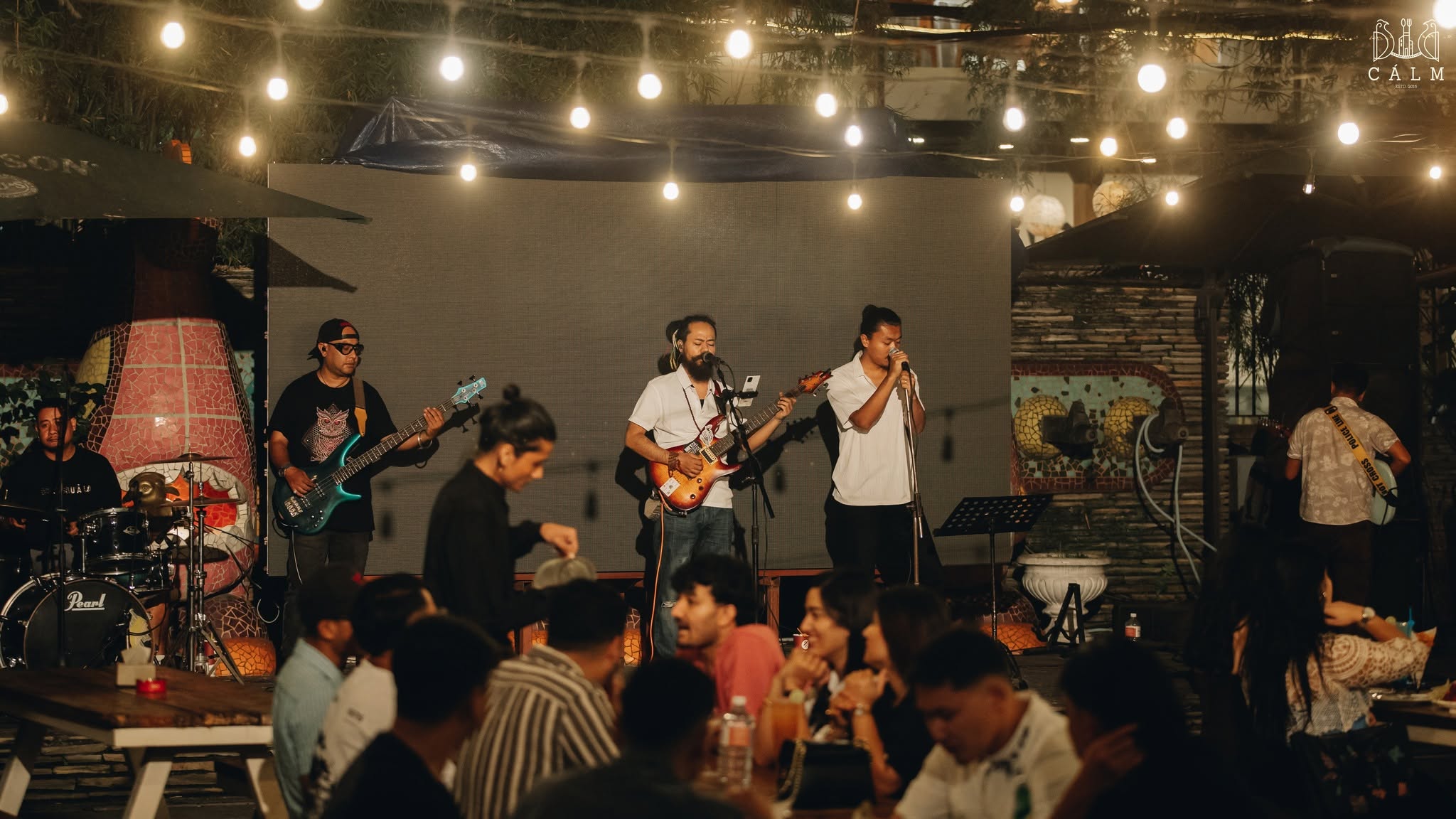 Live music at Calm